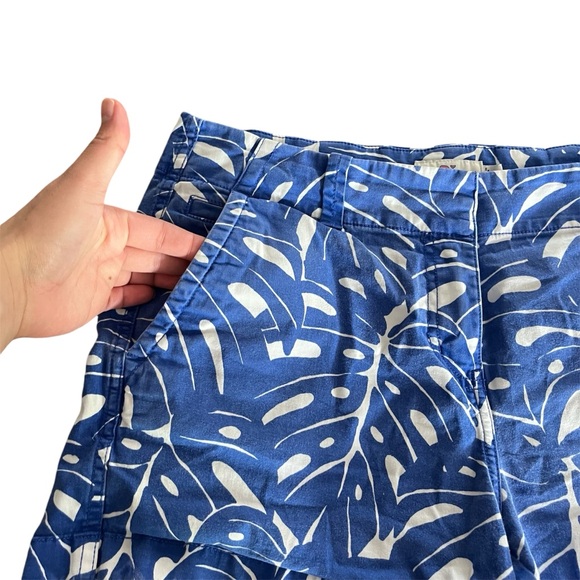 Vineyard Vines Monstera Printed Every Day Shorts Size 8 Blue White Printed Leave - Picture 2 of 9